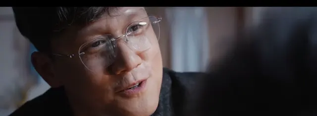 向修远三重身份曝光：文质彬彬叔父、E先生、滨海走私链操盘手 | 情报图