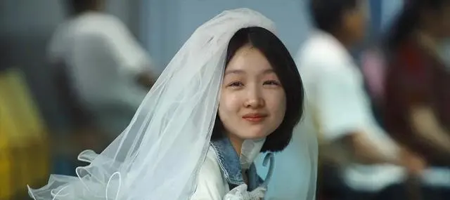 《朝云暮雨》定档5月17日，范伟周冬雨演绎江南茶铺里的沉默人生 | 情报图